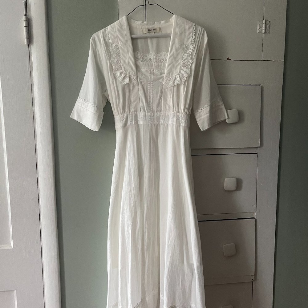 White Edwardian Style Simple Retro Dress S